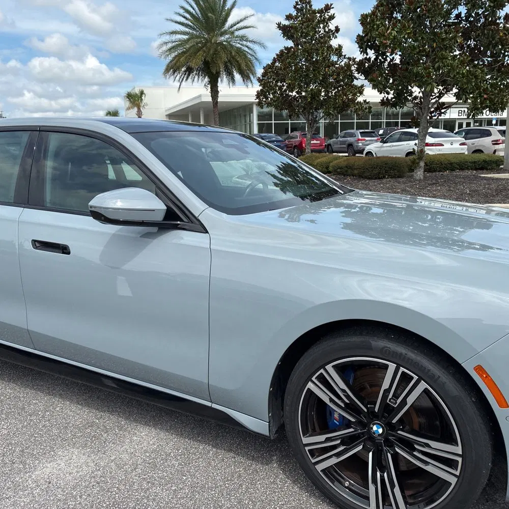 2023 BMW 7-Series 740i
