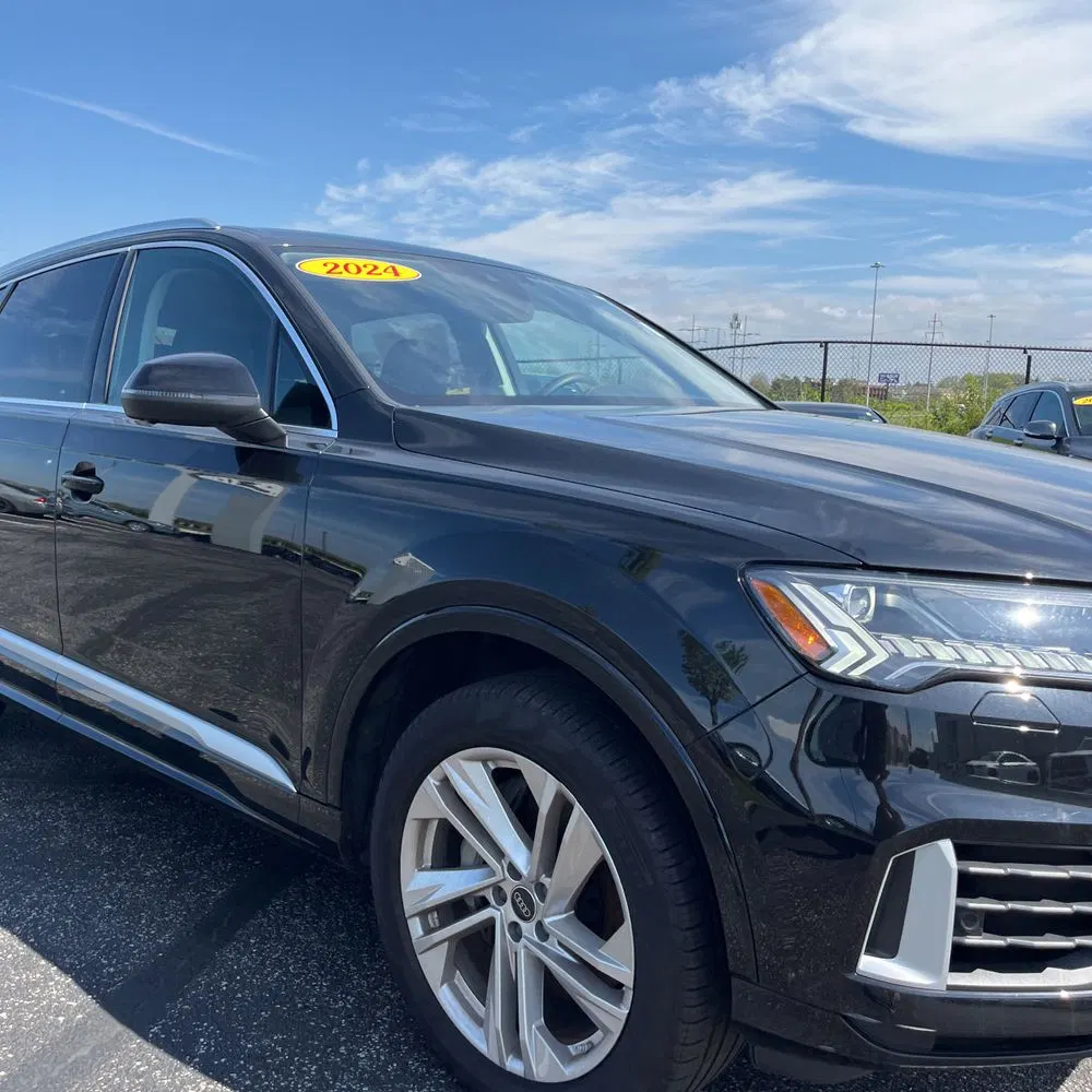 2024 Audi Q7 Premium Plus 55