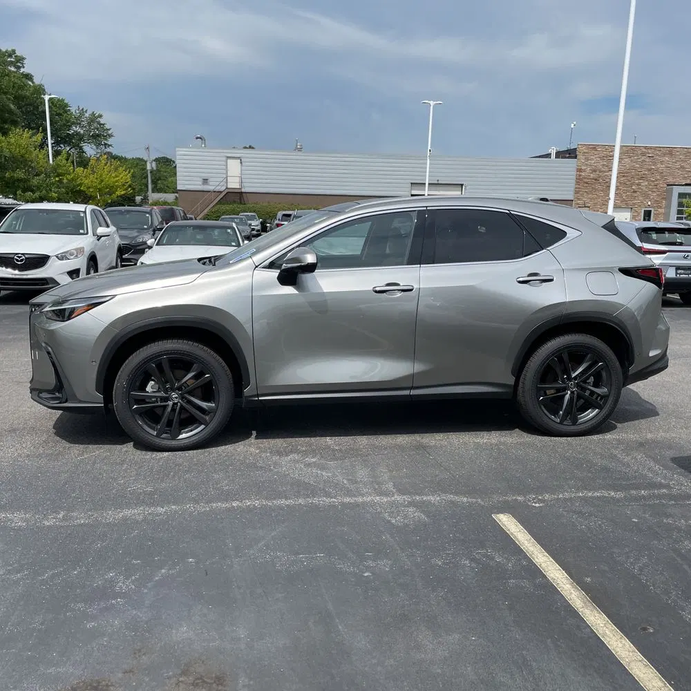 2025 Lexus NX 450h+ Base