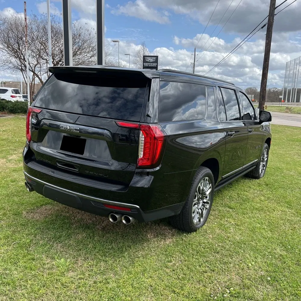 2023 GMC Yukon XL Denali Ultimate