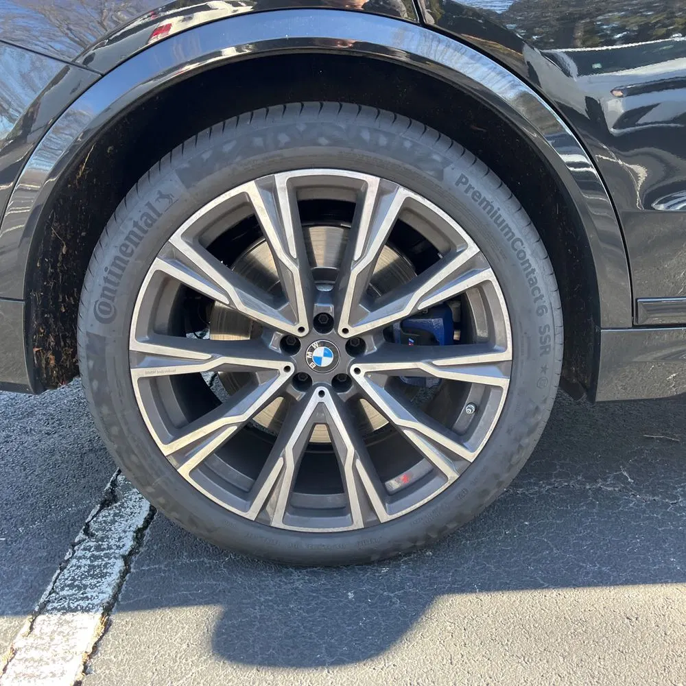 2022 BMW X7 M50i