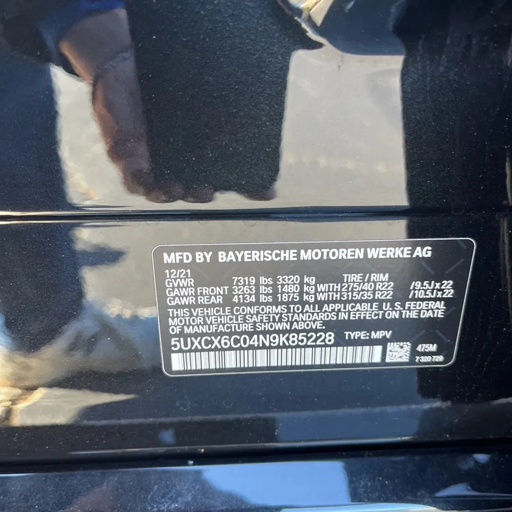 2022 BMW X7 M50i