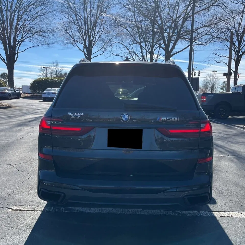 2022 BMW X7 M50i