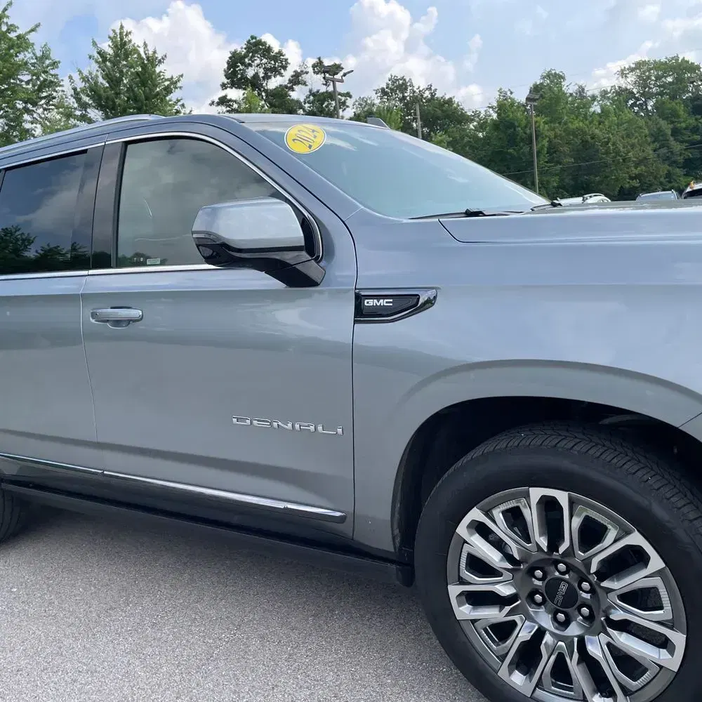 2024 GMC Yukon Denali Ultimate