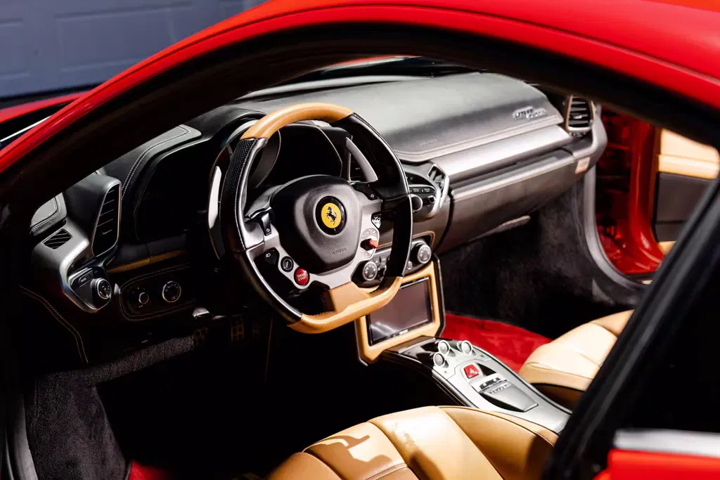2010 Ferrari 458 Italia Coupe