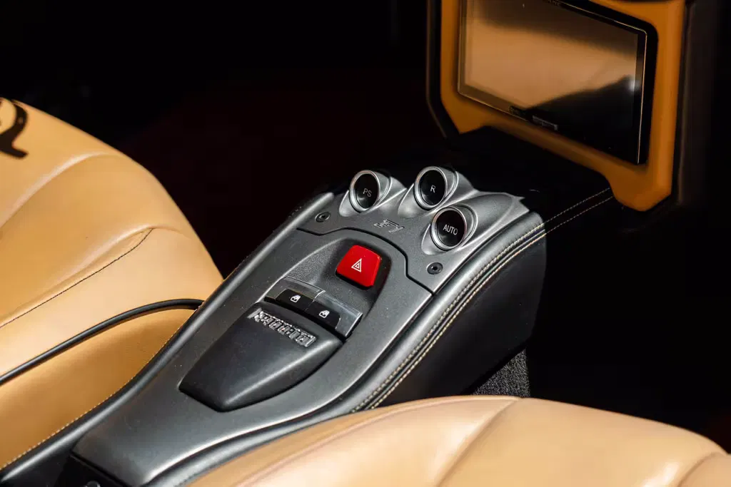2010 Ferrari 458 Italia Coupe