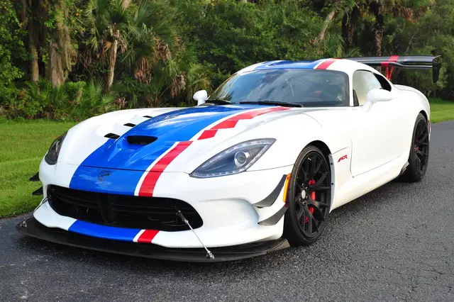 2017 Dodge Viper GTC