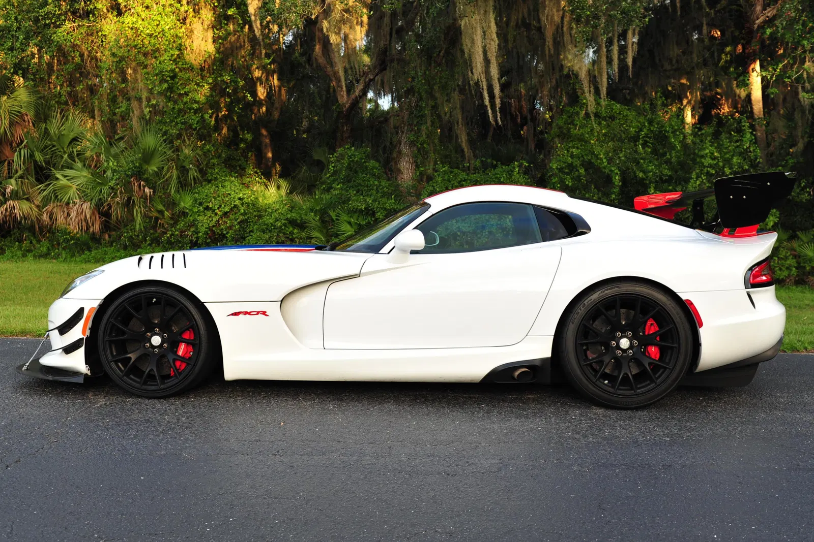 2017 Dodge Viper GTC