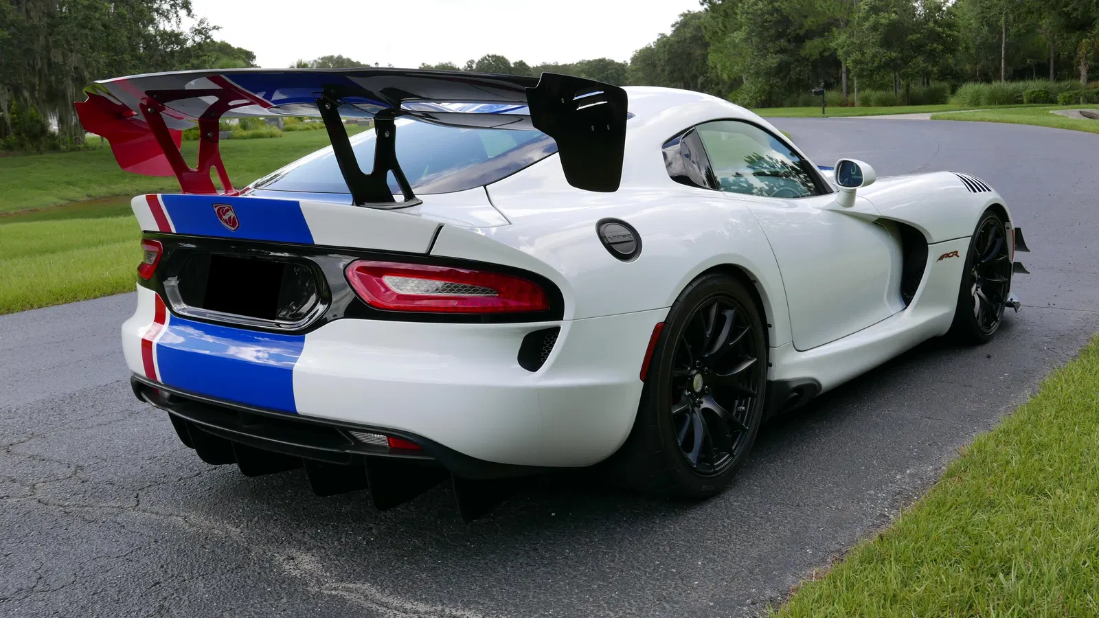 2017 Dodge Viper GTC