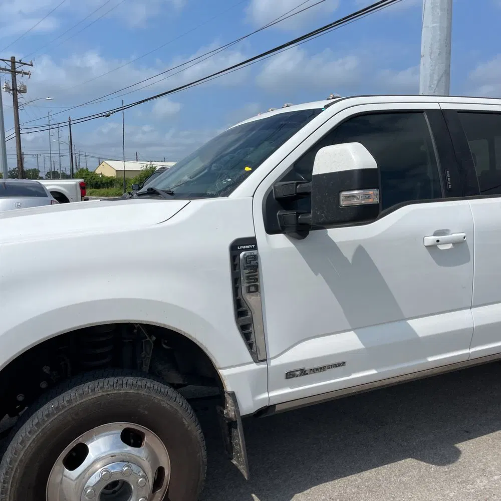 2023 Ford F-350 Super Duty Lariat