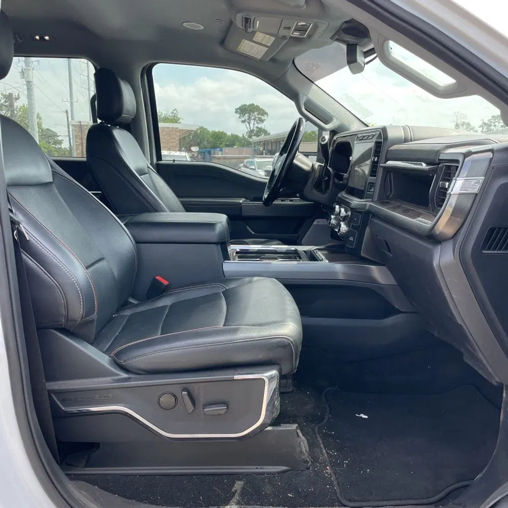 2023 Ford F-350 Super Duty Lariat