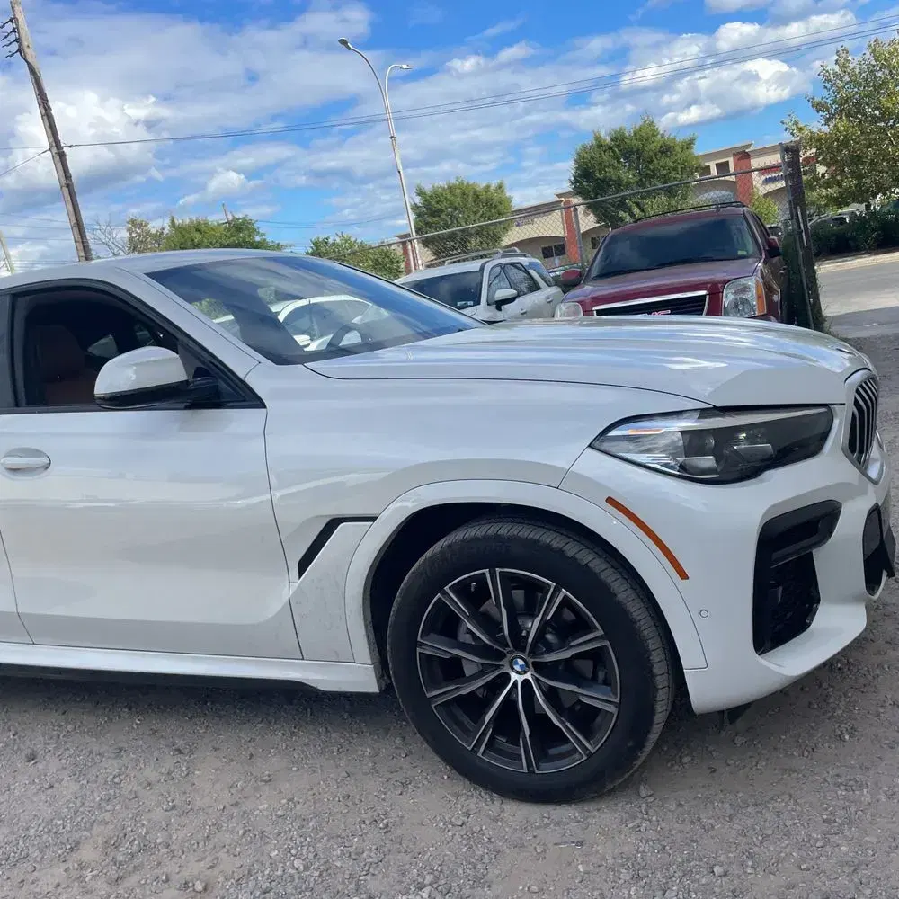 2023 BMW X6 XDrive40i