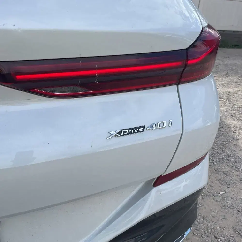 2023 BMW X6 XDrive40i