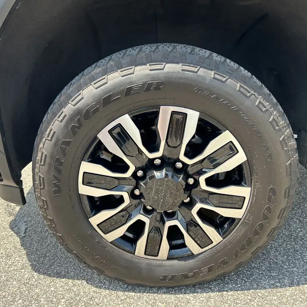2024 GMC Sierra 3500HD Denali Ultimate