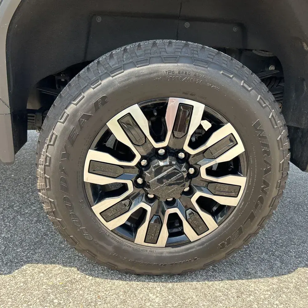 2024 GMC Sierra 3500HD Denali Ultimate