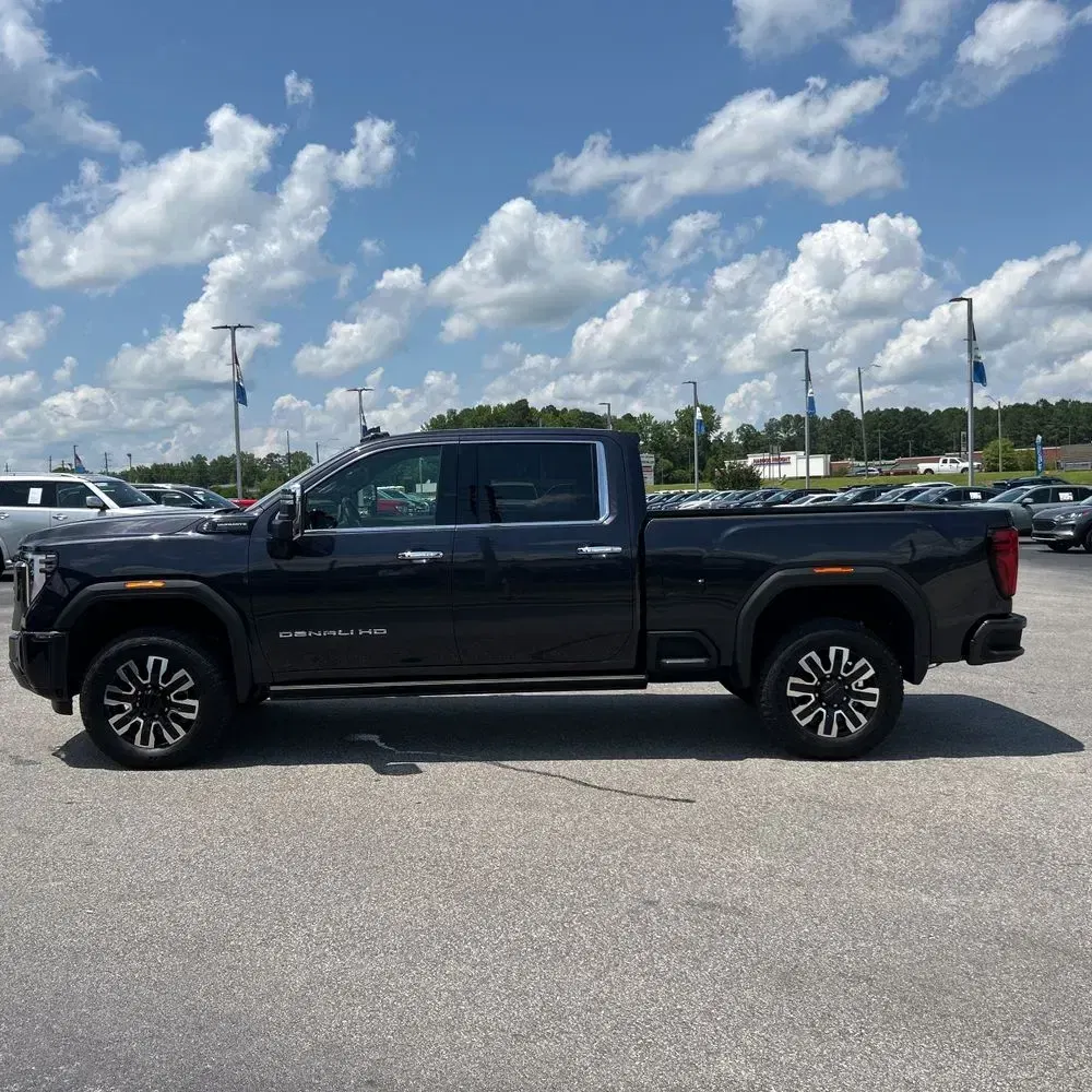 2024 GMC Sierra 3500HD Denali Ultimate
