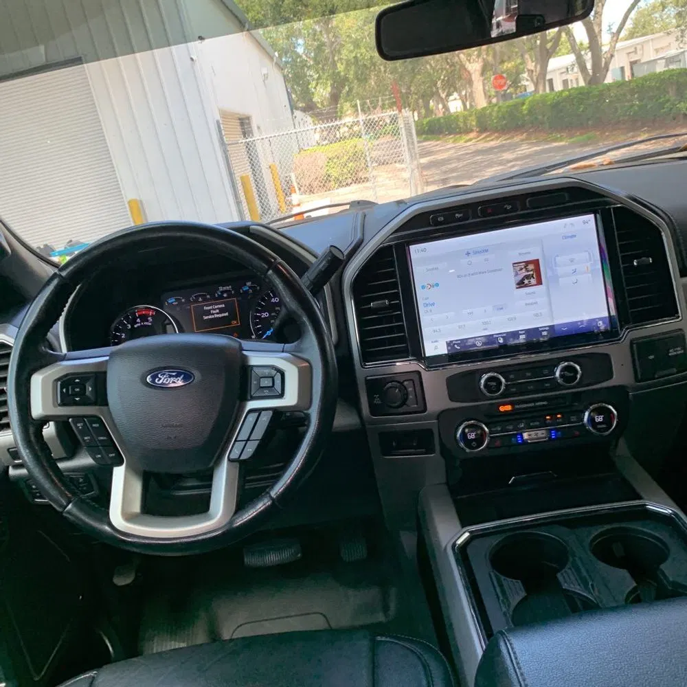 2022 Ford F-350 Super Duty Lariat