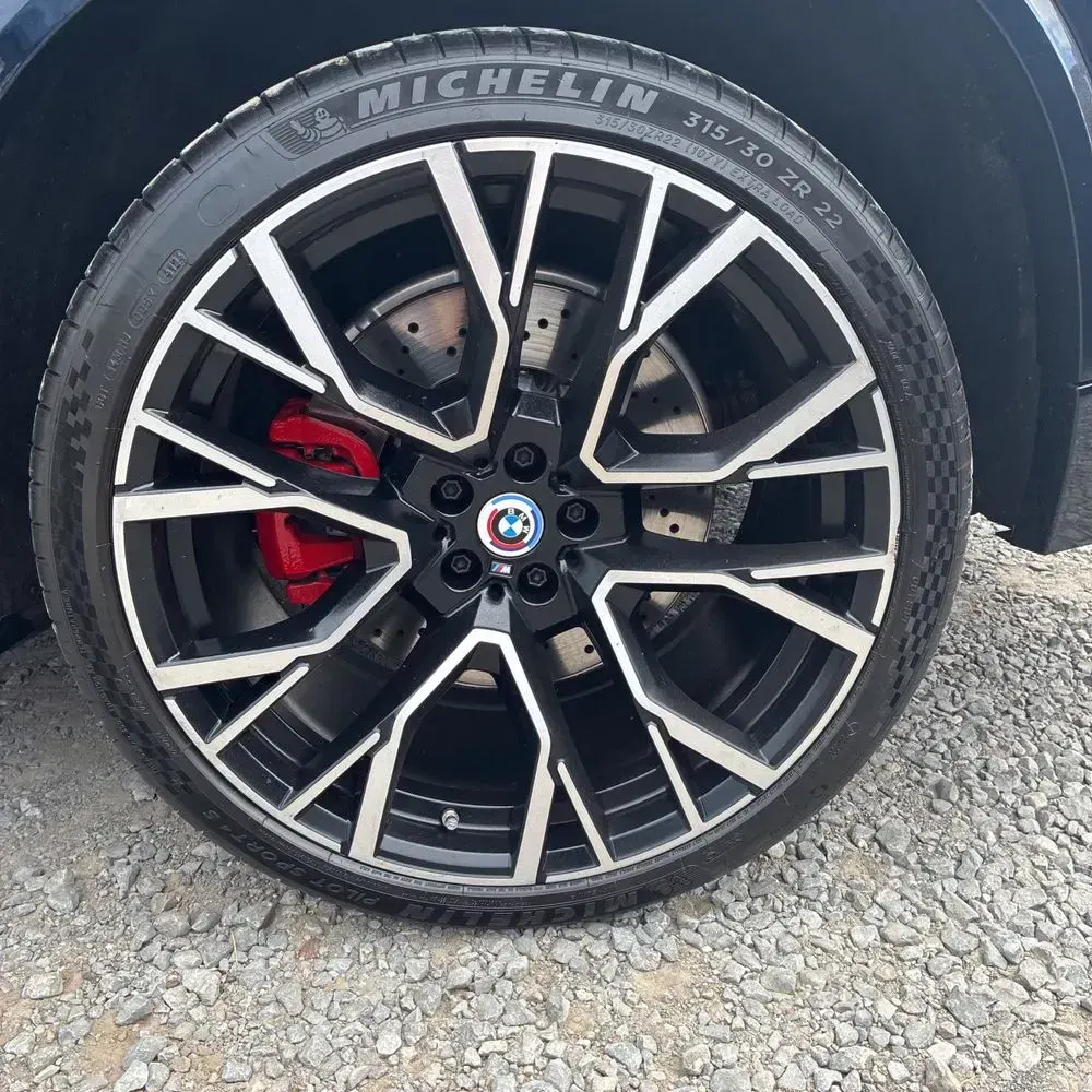 2023 BMW X5 M