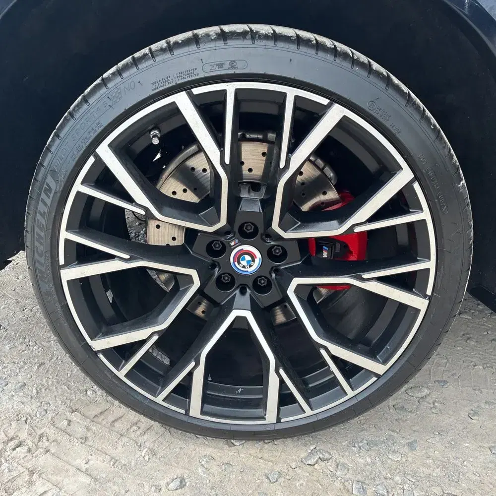 2023 BMW X5 M