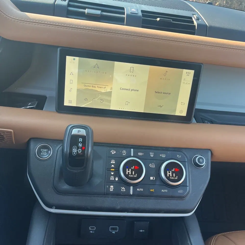 2023 Land Rover Defender 110 SE