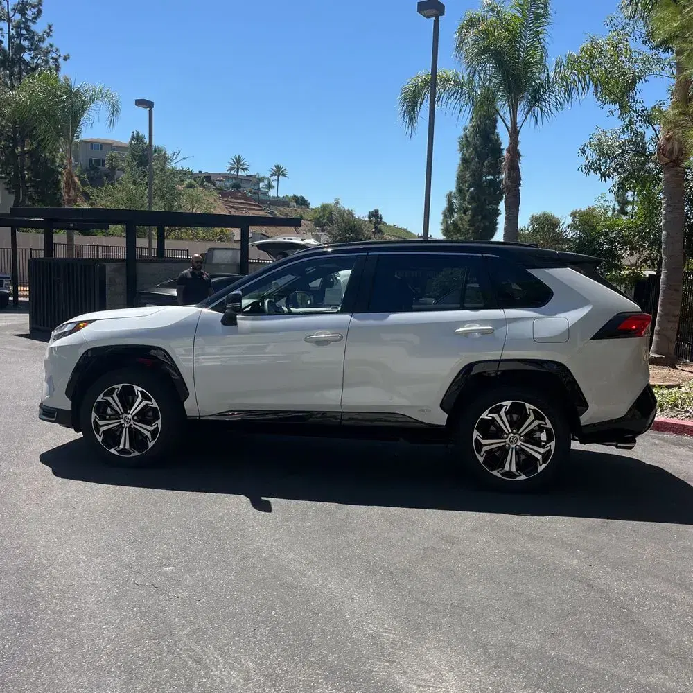 2025 Toyota RAV4 Plug-in Hybrid XSE