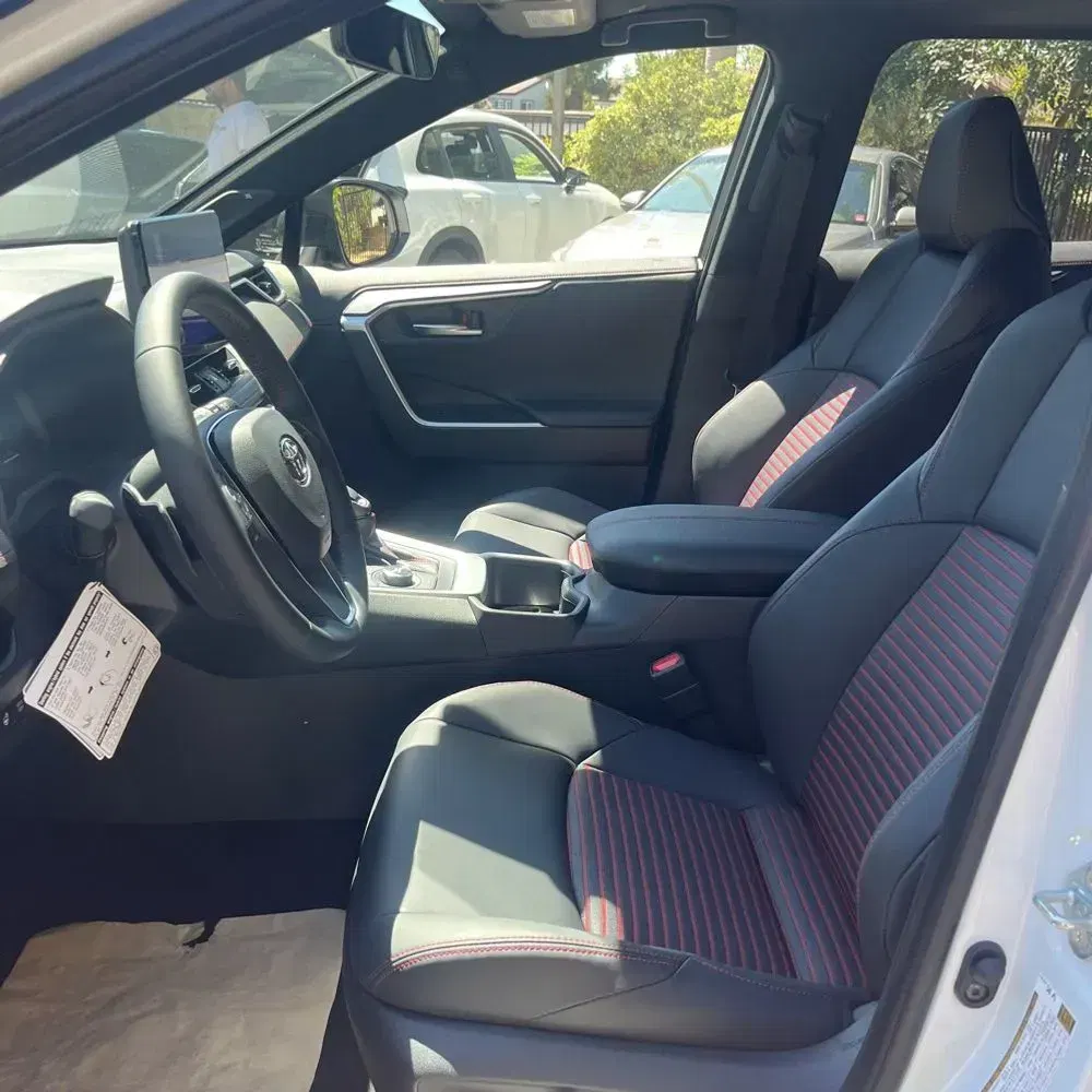 2025 Toyota RAV4 Plug-in Hybrid XSE