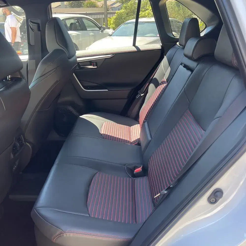 2025 Toyota RAV4 Plug-in Hybrid XSE
