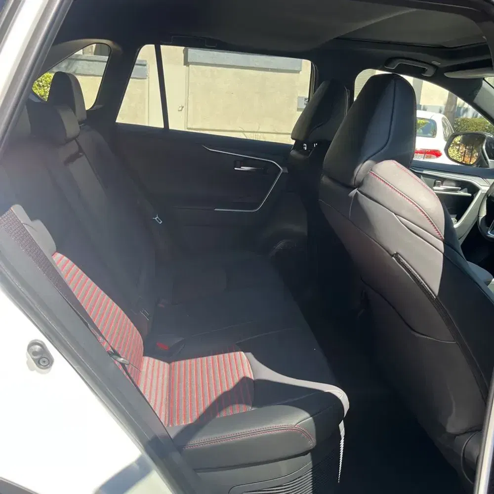 2025 Toyota RAV4 Plug-in Hybrid XSE