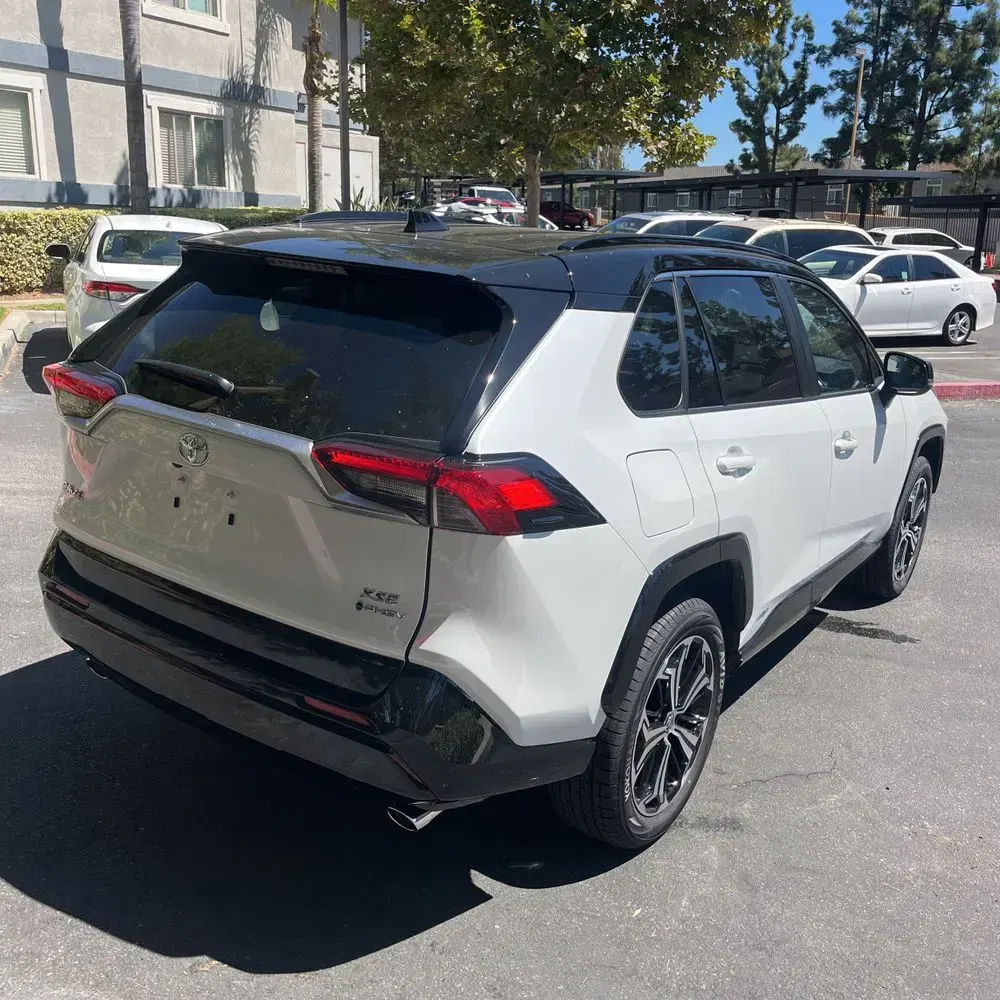 2025 Toyota RAV4 Plug-in Hybrid XSE