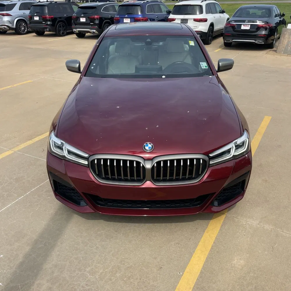 2022 BMW 5-Series M550xi