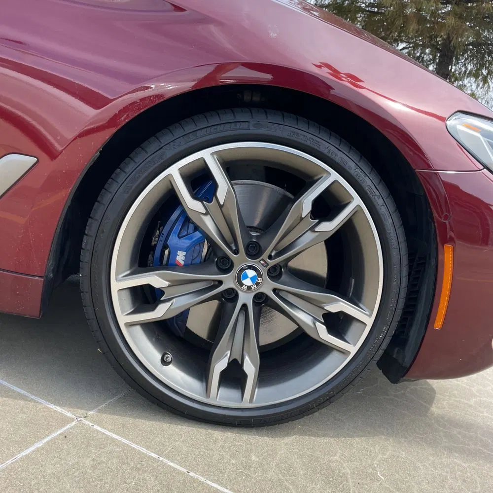 2022 BMW 5-Series M550xi