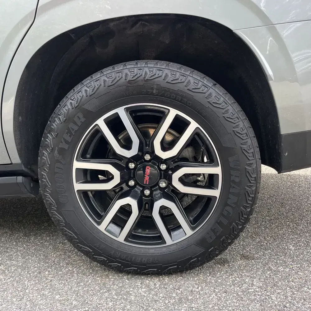 2024 GMC Yukon AT4