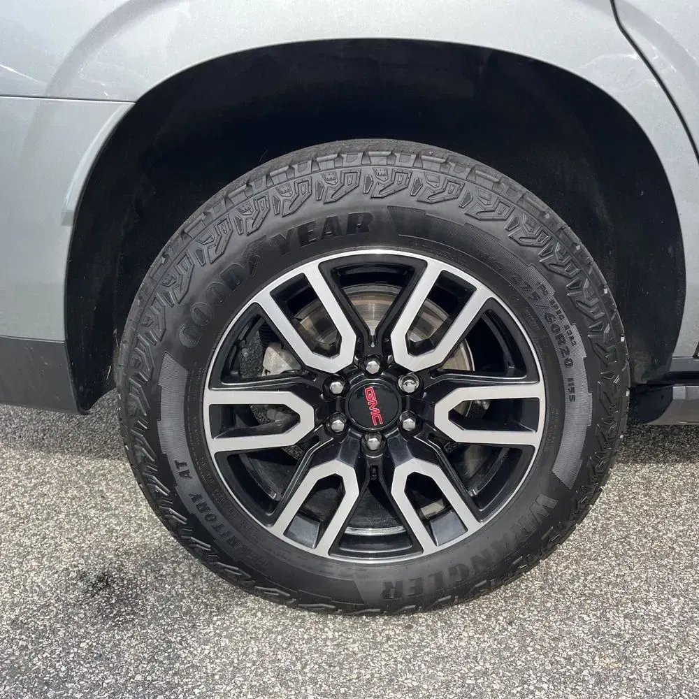 2024 GMC Yukon AT4