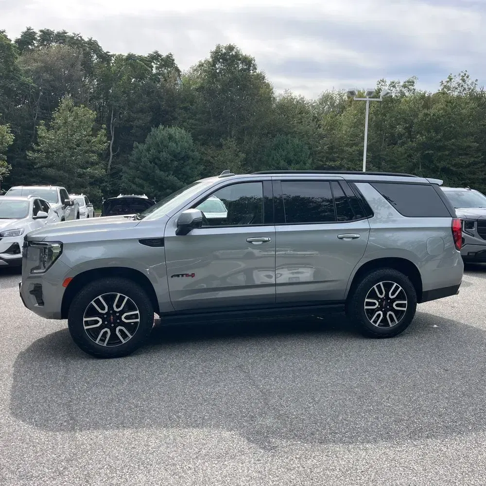 2024 GMC Yukon AT4