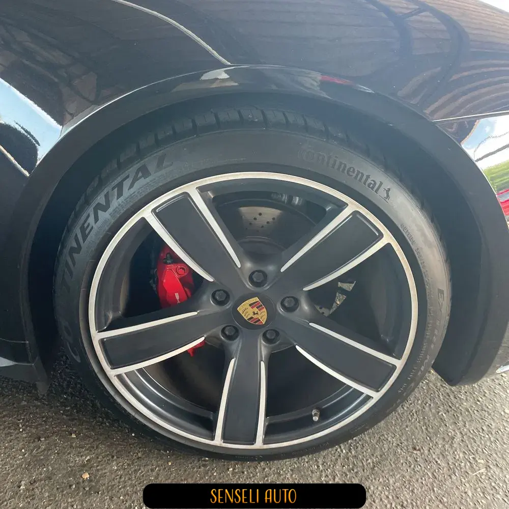 2019 Porsche 911 Carrera 4S