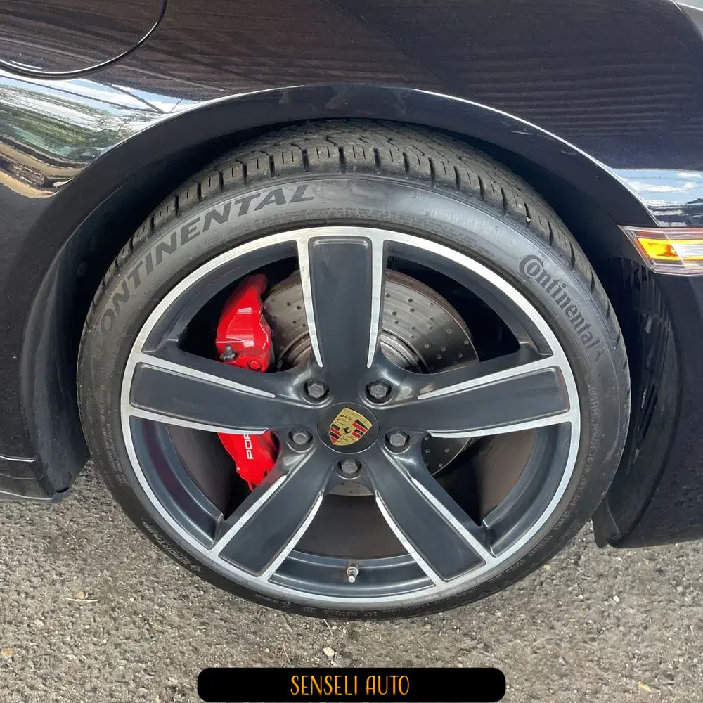 2019 Porsche 911 Carrera 4S