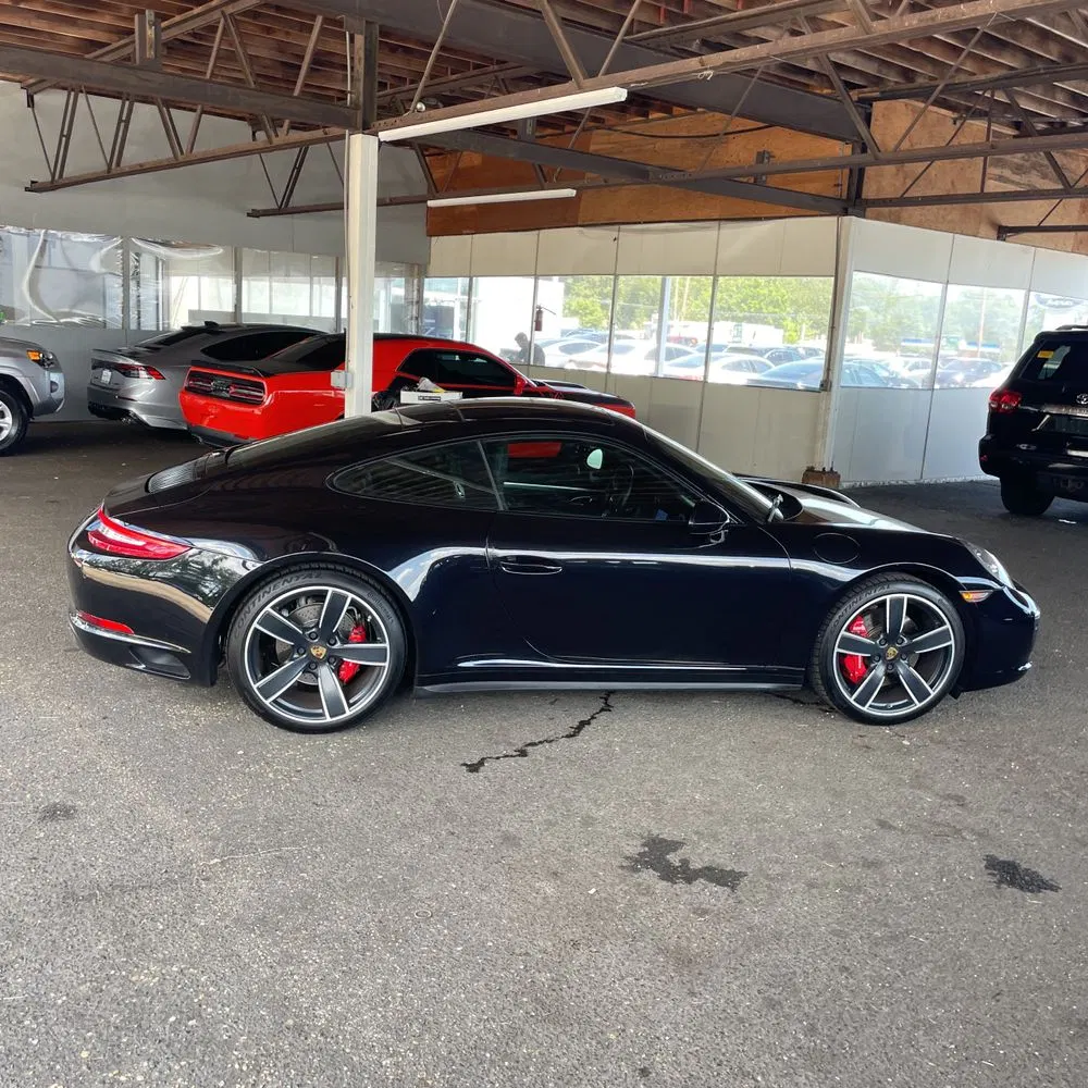 2019 Porsche 911 Carrera 4S