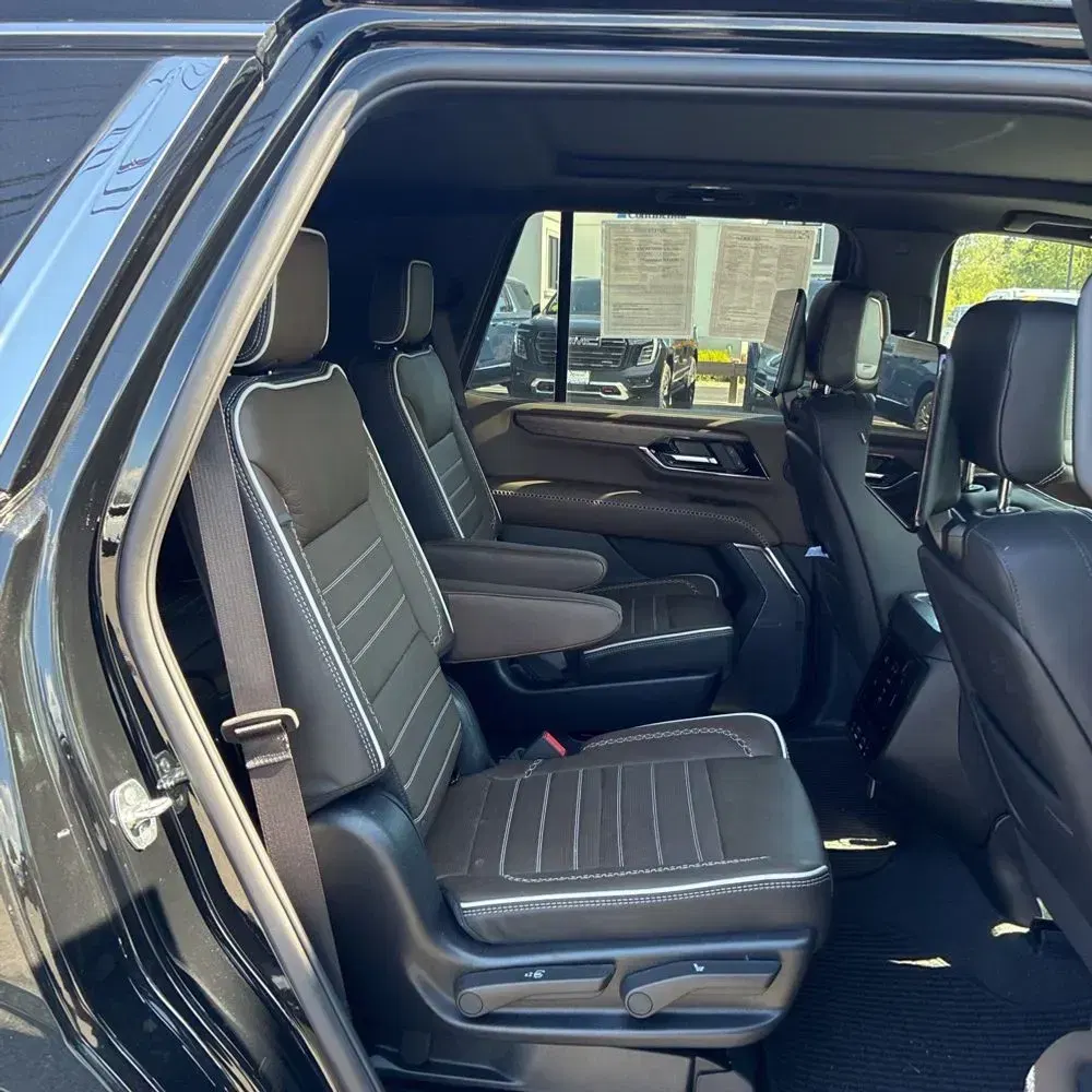2025 GMC Yukon Denali Ultimate