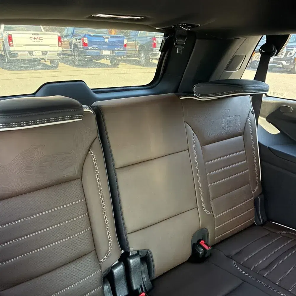 2025 GMC Yukon Denali Ultimate
