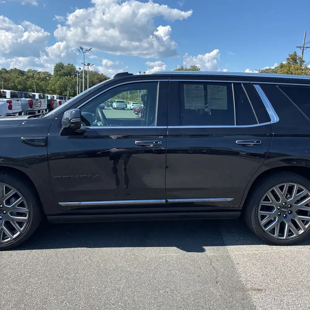 2025 GMC Yukon Denali Ultimate