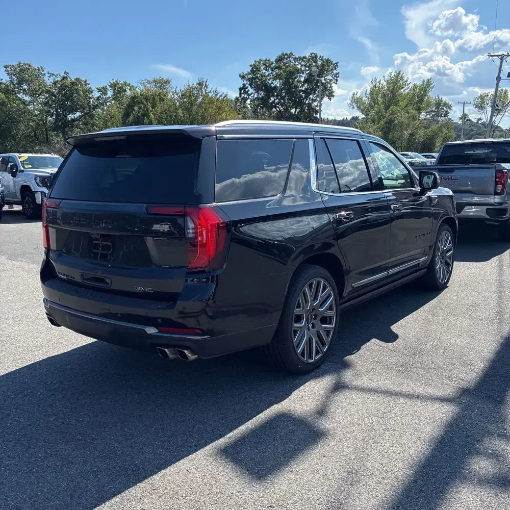 2025 GMC Yukon Denali Ultimate