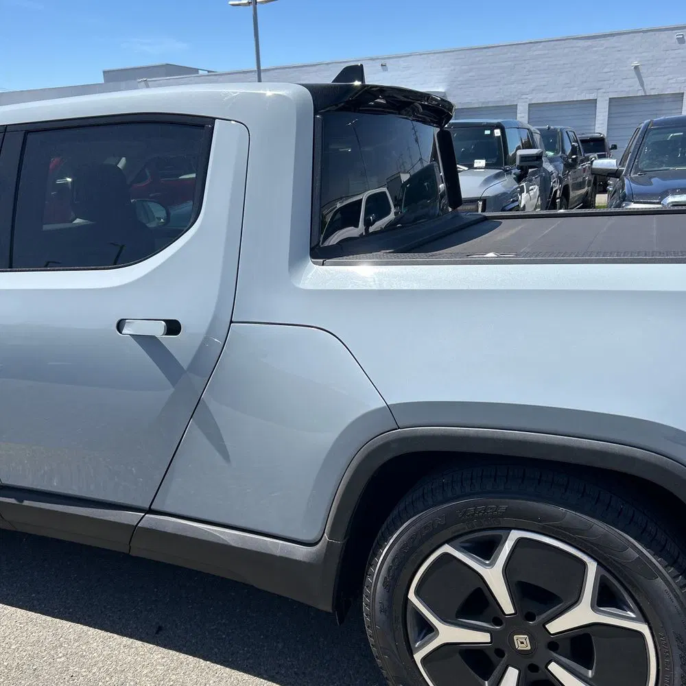 2023 Rivian R1T Adventure Quad-Motor