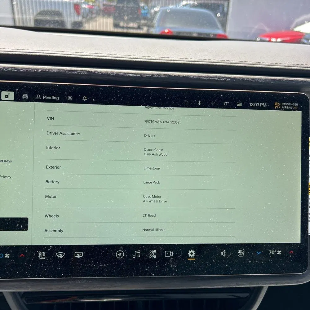 2023 Rivian R1T Adventure Quad-Motor