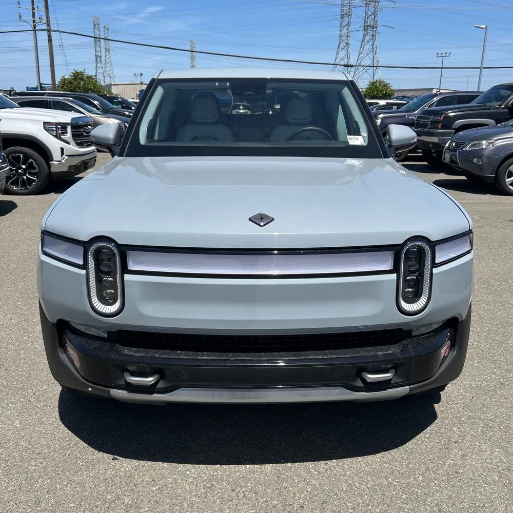 2023 Rivian R1T Adventure Quad-Motor