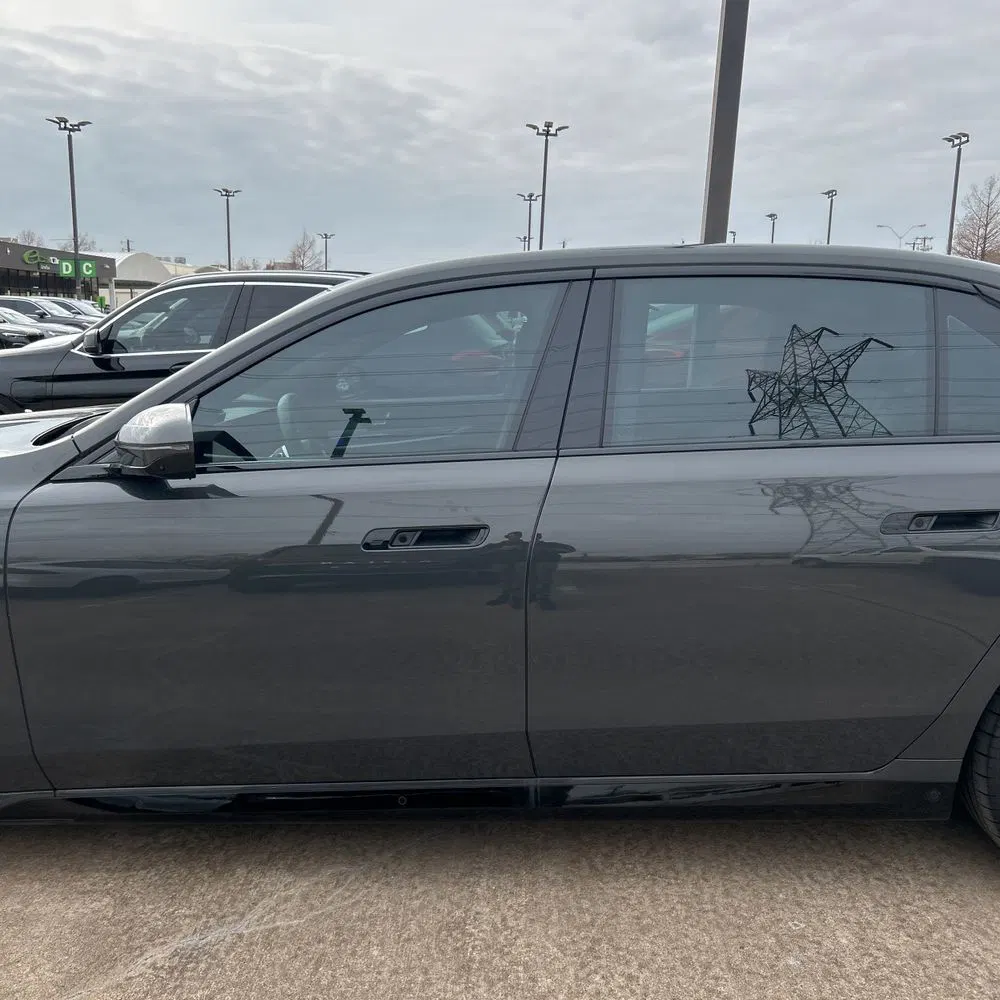 2023 BMW 7-Series 740i