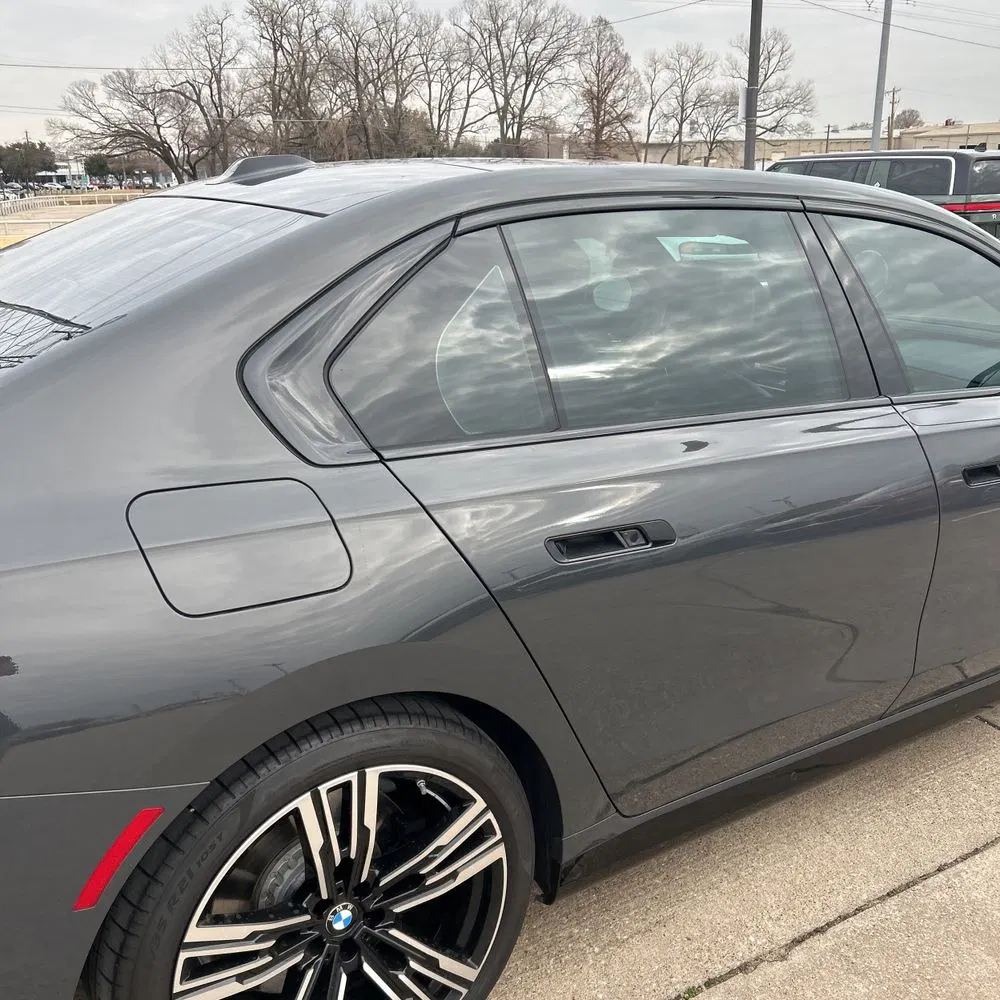 2023 BMW 7-Series 740i