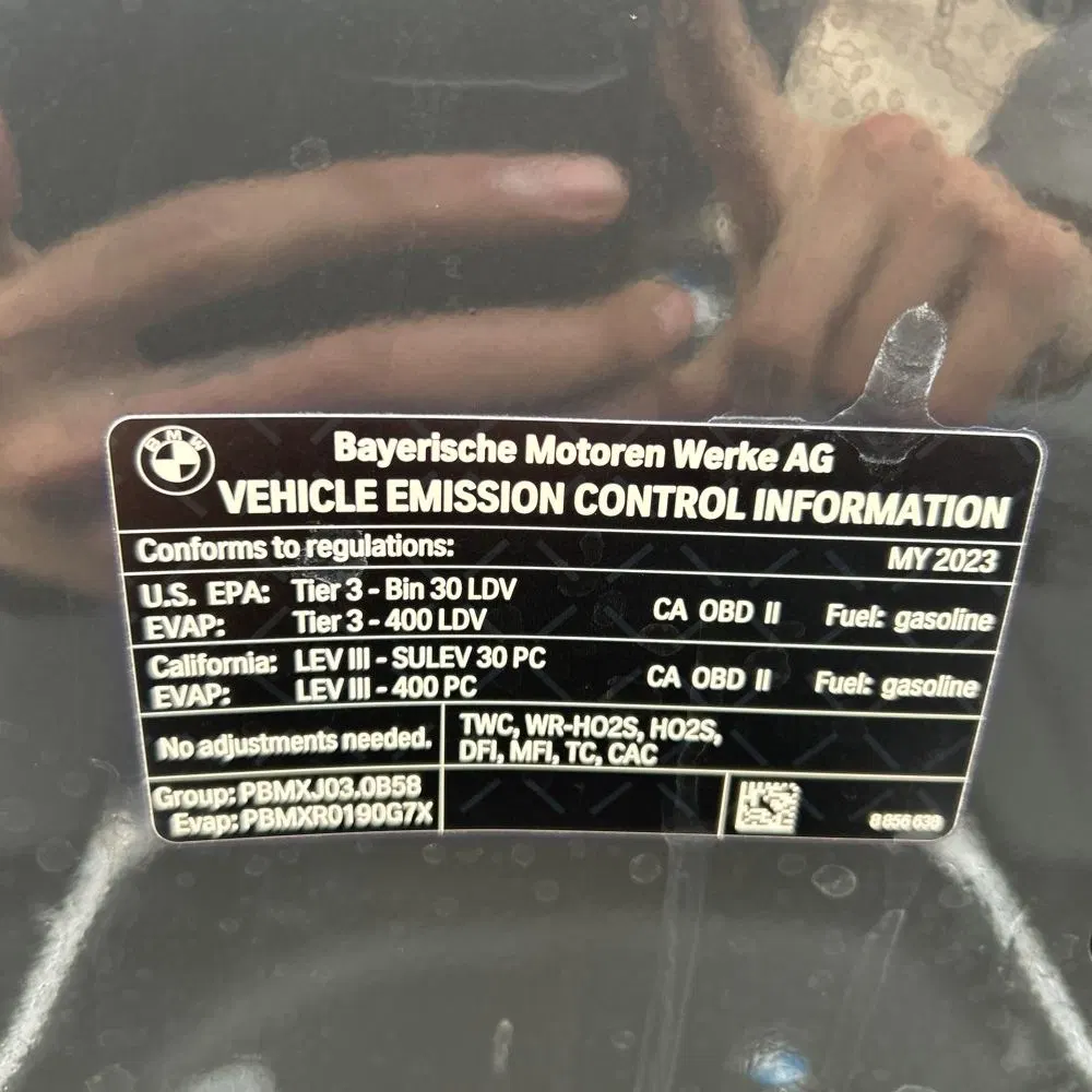 2023 BMW 7-Series 740i