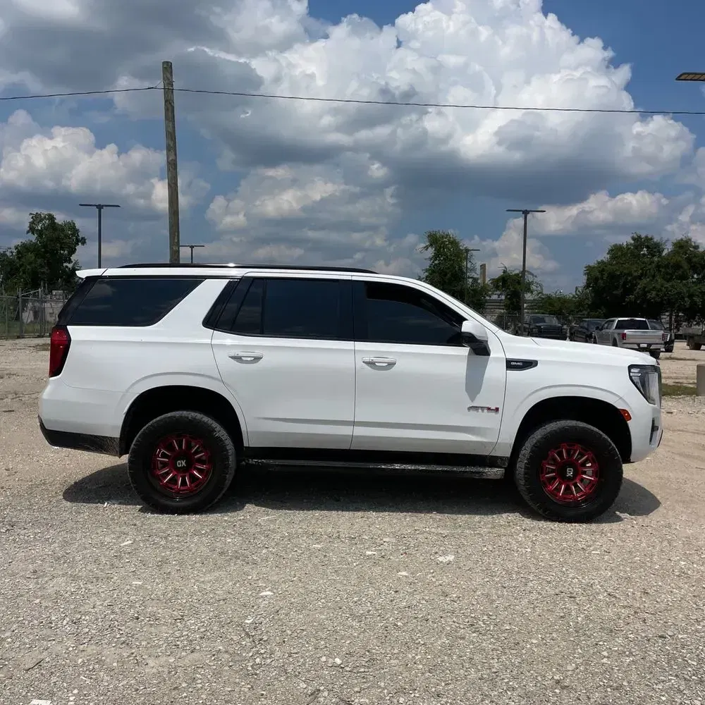 2021 GMC Yukon AT4