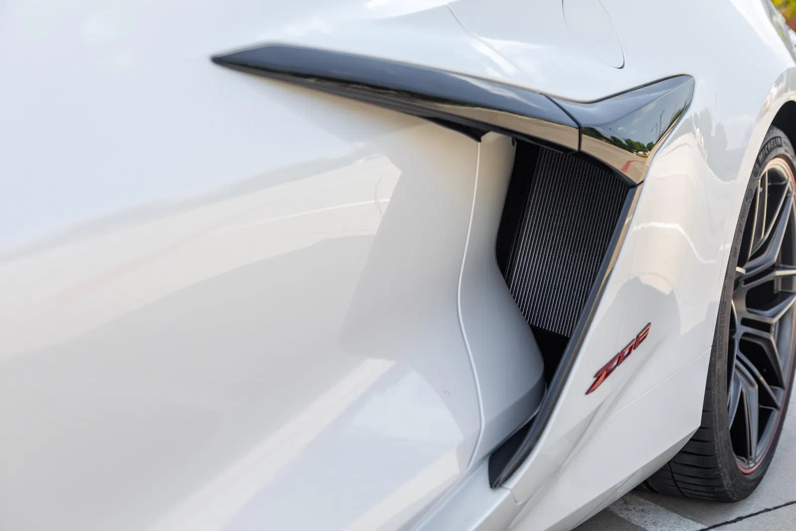 2023 Chevrolet Corvette Z06 Convertible 70th Anniversary Edition - 670-hp LT6 V8, 3LZ Trim, Carbon Ceramic Brakes