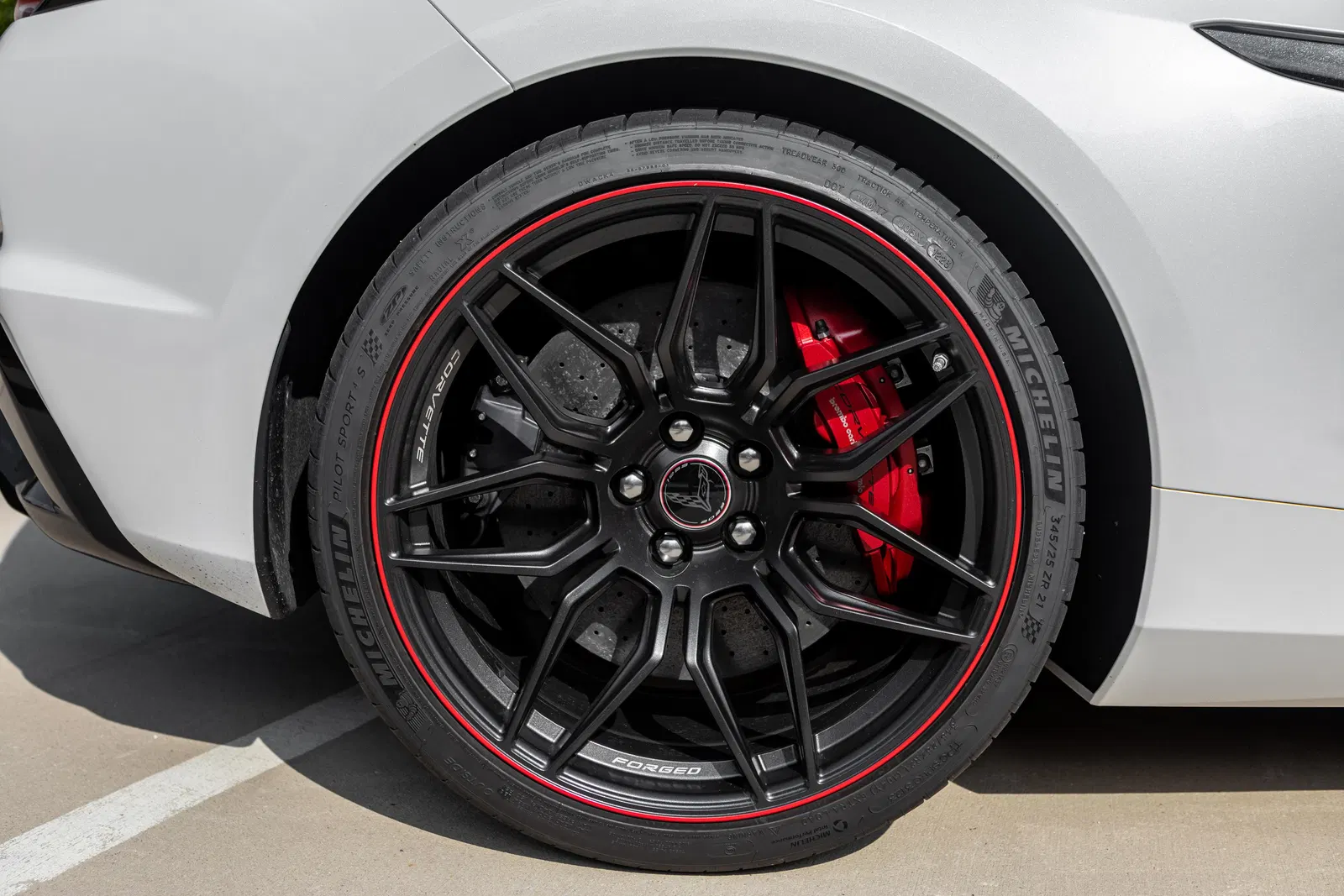 2023 Chevrolet Corvette Z06 Convertible 70th Anniversary Edition - 670-hp LT6 V8, 3LZ Trim, Carbon Ceramic Brakes